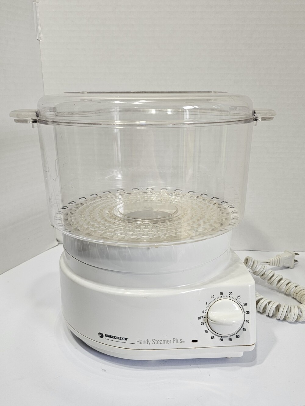 Black & Decker Handy Steamer Full Size